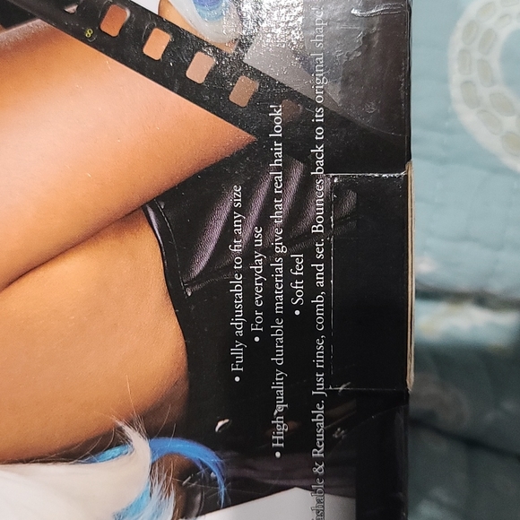 Wig - Picture 4 of 4